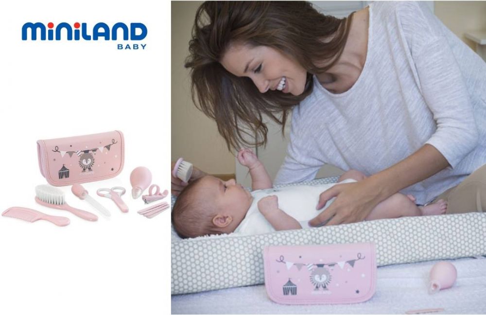 Miniland Σετ περιποίησης ταξιδιού Baby Kit Pink